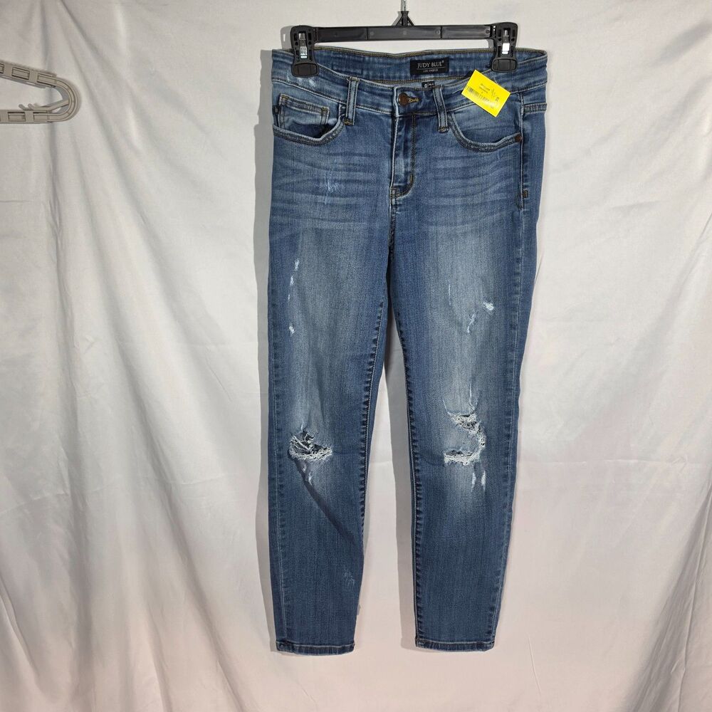 Judy Blue Medium Wash Distressed Ripped Knee Skinny Jeans 9/29